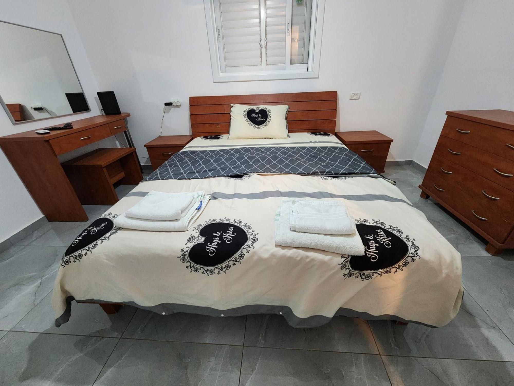 Short Term Stay In Rehovot Central Location Near Nes Ziona Rishon Lezion Jerusalem And Tel Aviv Exteriör bild