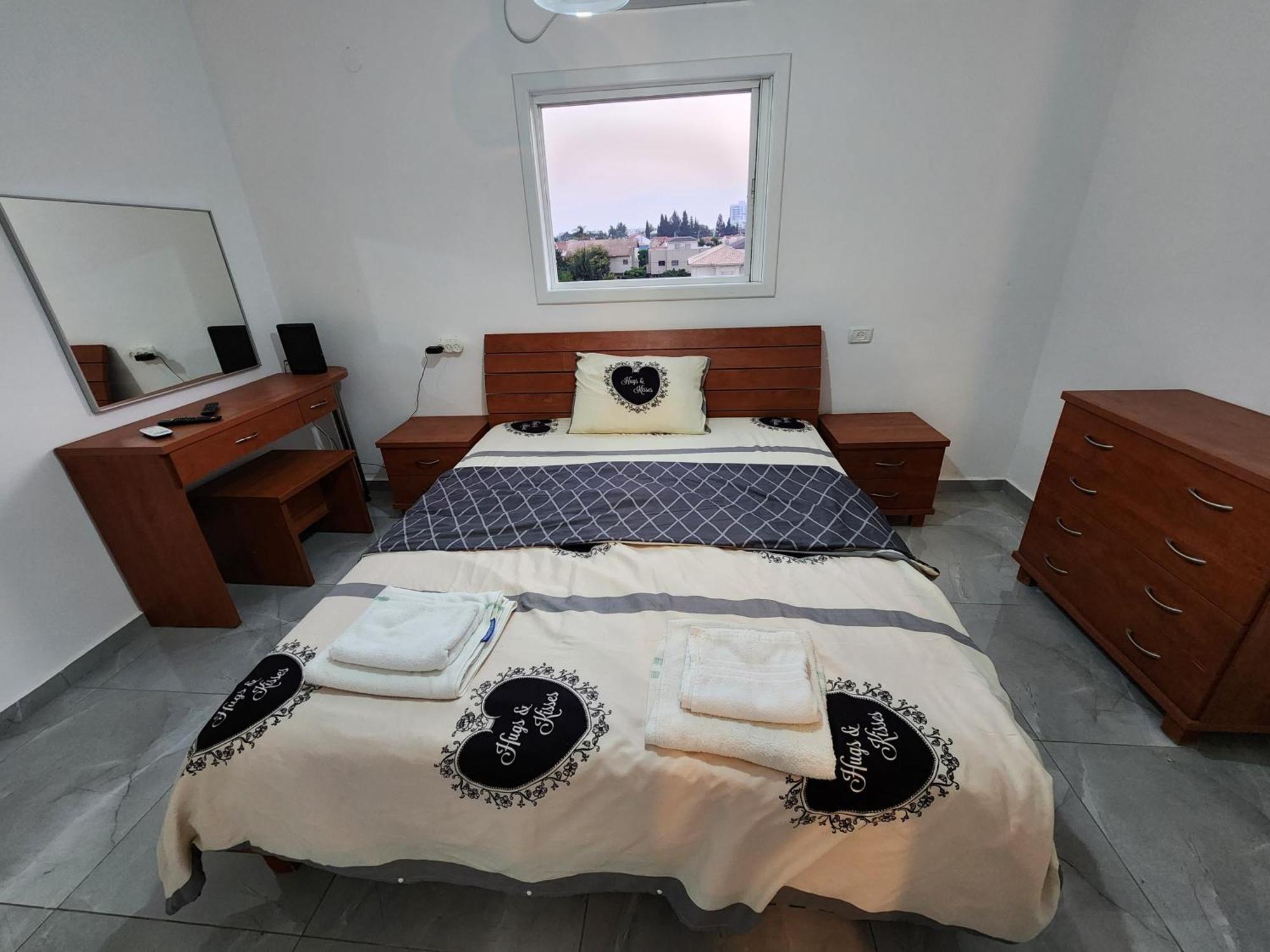 Short Term Stay In Rehovot Central Location Near Nes Ziona Rishon Lezion Jerusalem And Tel Aviv Exteriör bild